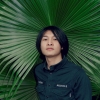 启亮